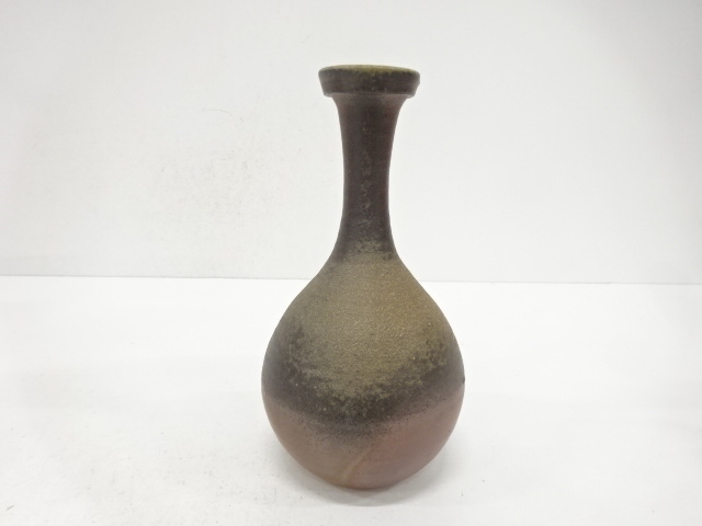  備前焼　柴岡信義造　花入